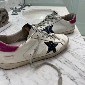 Golden Goose Sneakers